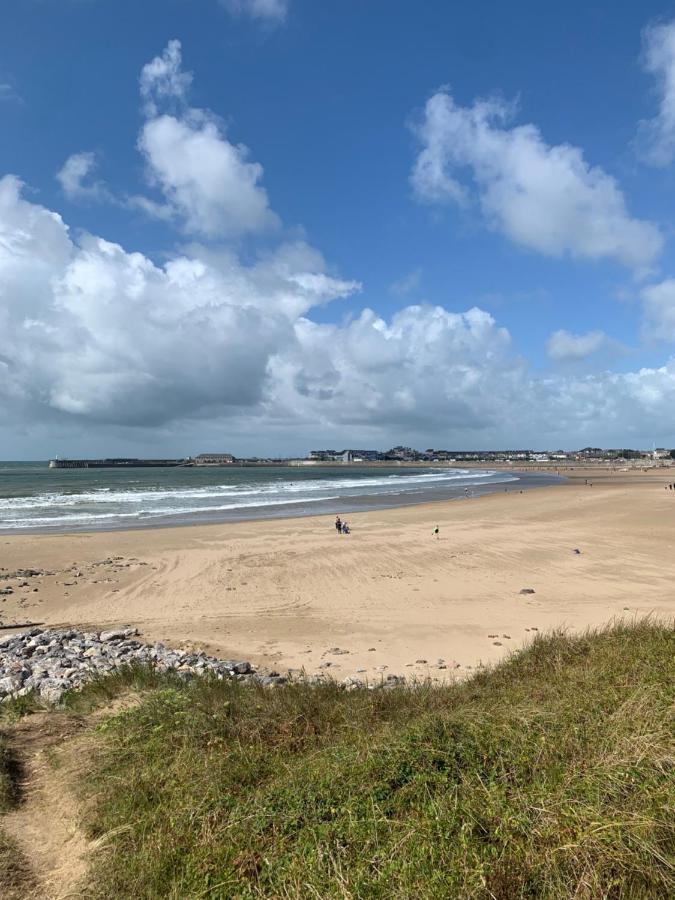 Phoenix Caravan Hire, Trecco Bay Porthcawl Dış mekan fotoğraf