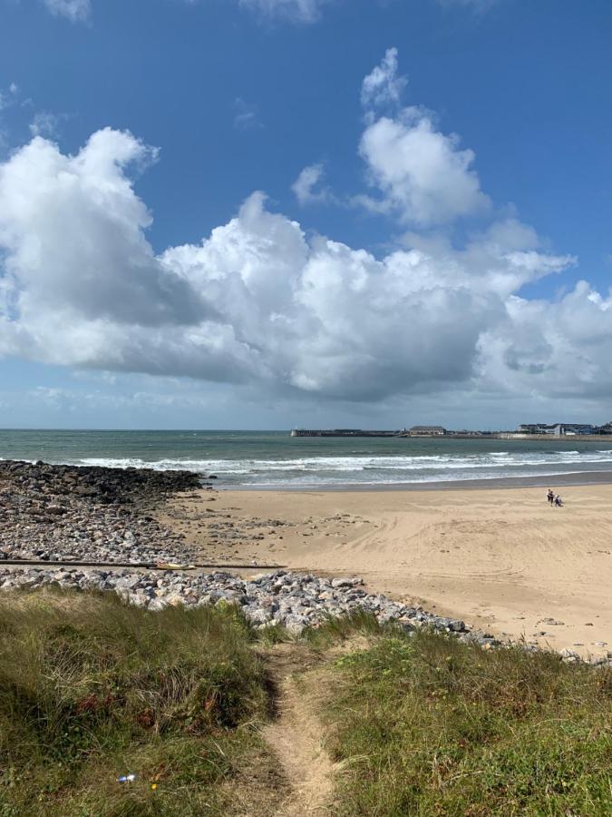 Phoenix Caravan Hire, Trecco Bay Porthcawl Dış mekan fotoğraf