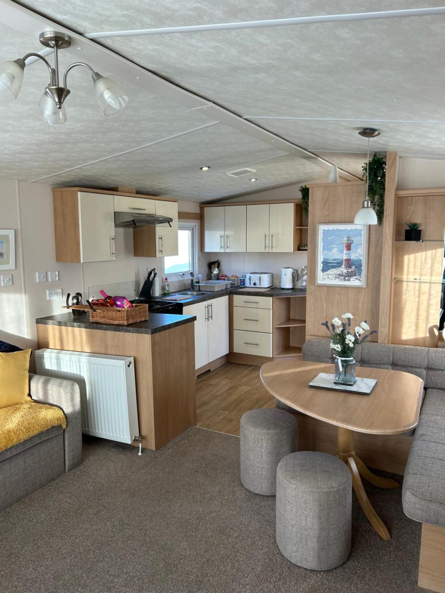 Phoenix Caravan Hire, Trecco Bay Porthcawl Dış mekan fotoğraf